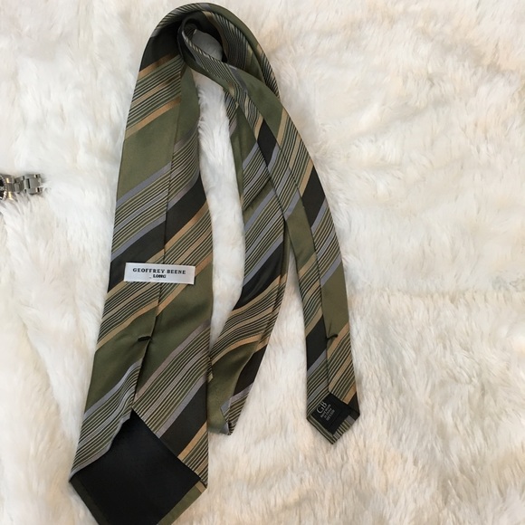 Geoffrey Beene 100% Silk Tie Long NWOT - Picture 5 of 5